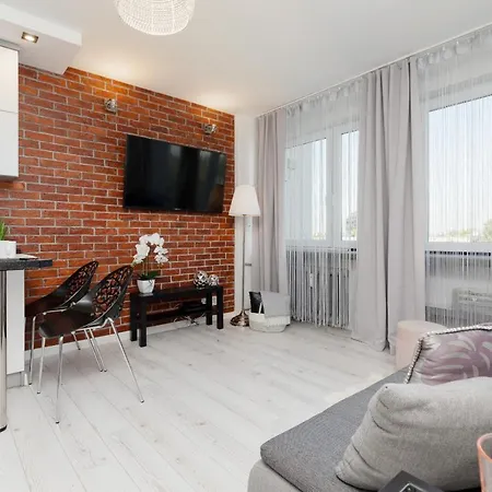 Bright & Cozy Studio Near Metro Marymont By Noclegi Renters Warsaw Exterior photo